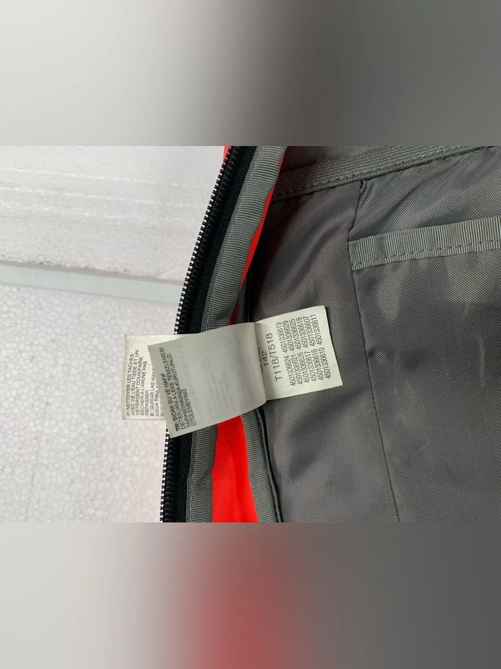 The North Face neon pink backpack T118/T518
